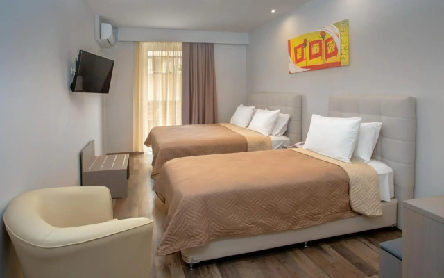 Irini Hotel
