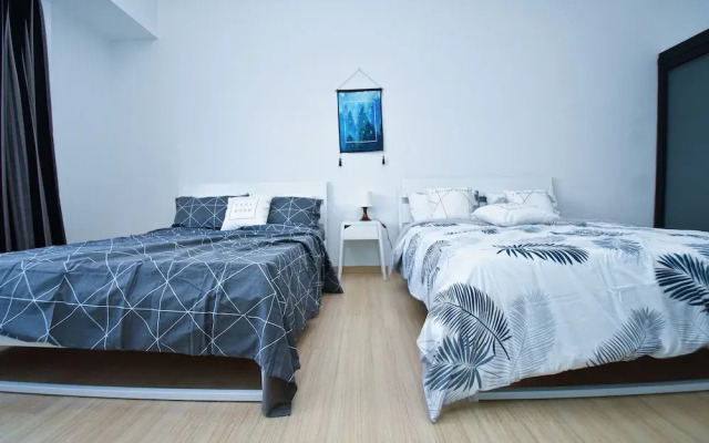 GT Home Encorp Strand Residence