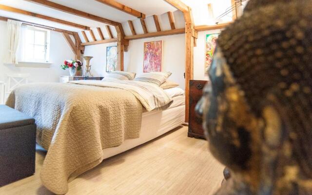 Bed & Breakfast of Art