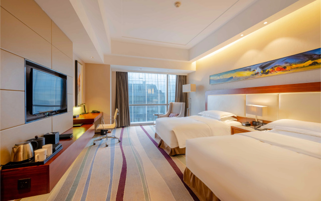 Crowne Plaza Wuxi Taihu by IHG
