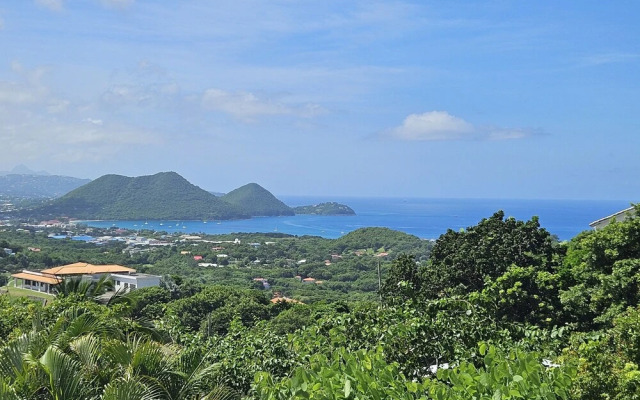 Zephyr Hill - 2 bedroom Villa with awe inspiring views 2 Villa by RedAwning