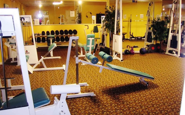 Pacific Inn Resort & Conference Centre