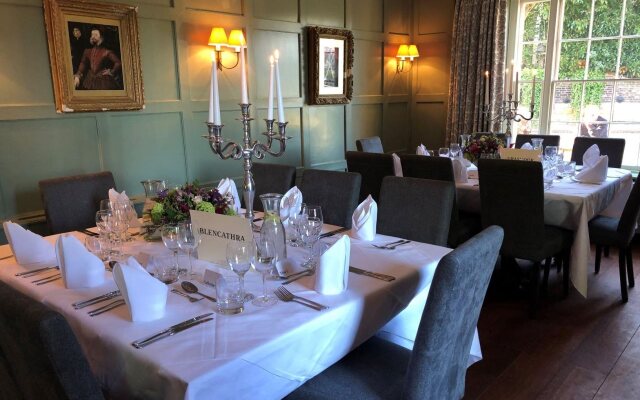 The Leicester Arms Hotel