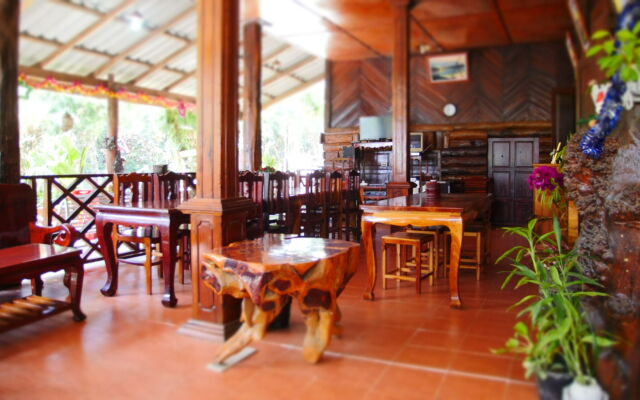 Bansuanphuhong