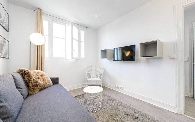 Beauty studio for 2 people in Paris