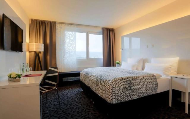 FourSide Plaza Hotel Trier, Trademark Collection by Wyndham