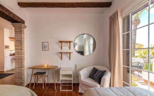 Newly renovated 3 bedroom apt next to Puerto Banús