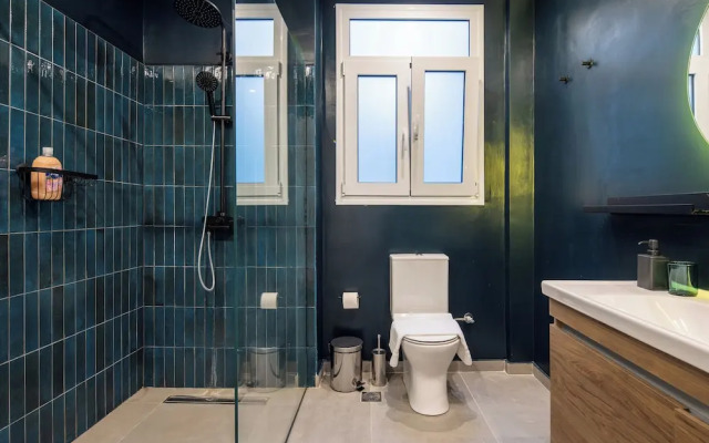 Spark 2-Bedroom Apartment in Athens