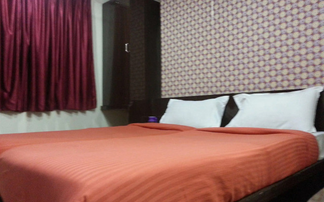Skyway Inn