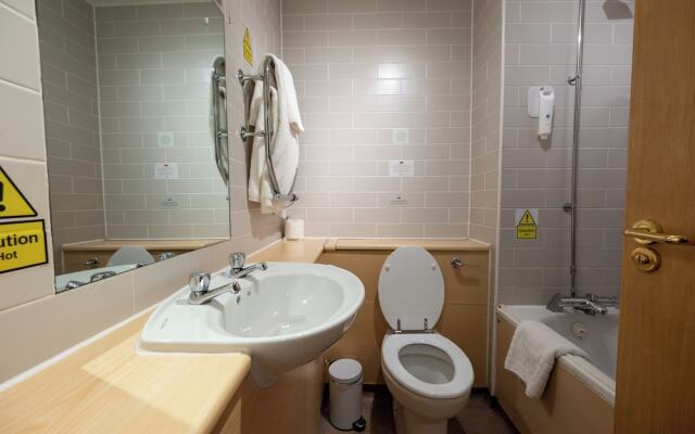 Fernhurst Lodge by Greene King Inns