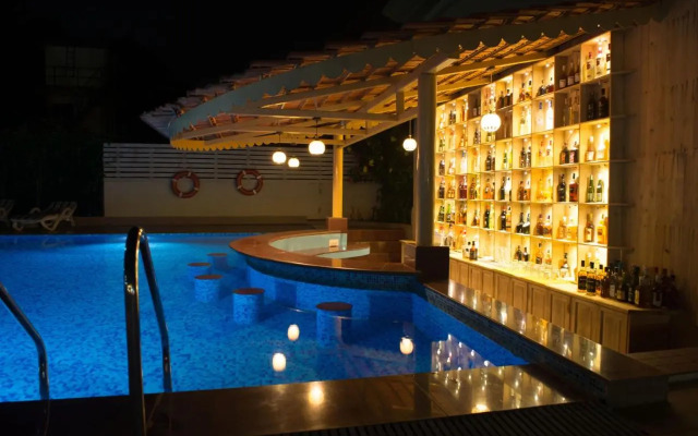 Cochichos Resort