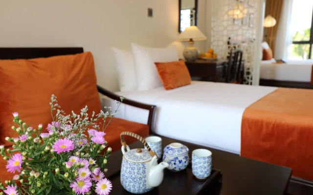 Roxana River Villa