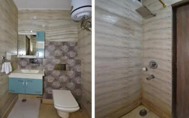 Solitaire Villa By OYO Rooms