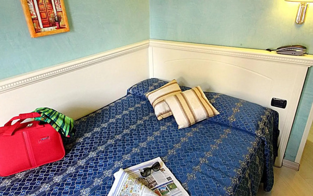 Hotel Bright