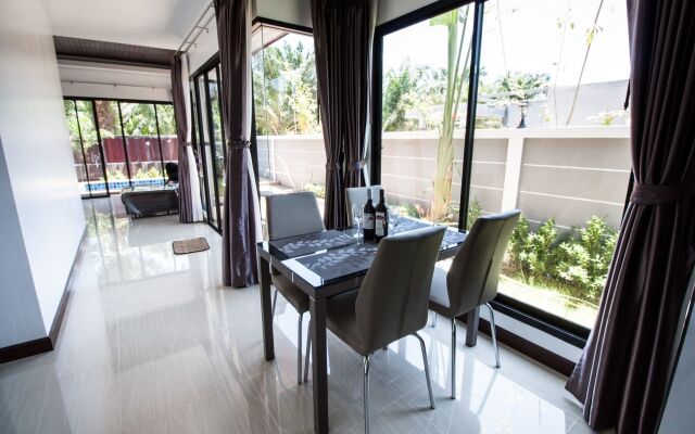 Aonang Oscar Pool Villas