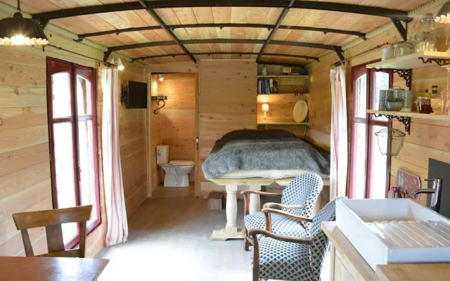 Cozy Mobile Home in Vresse-sur-semois With Terrace
