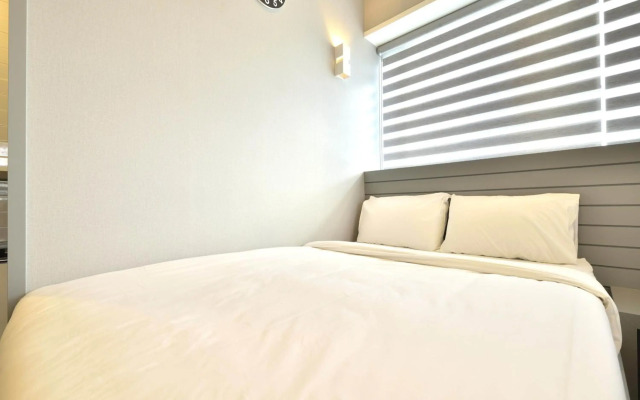 WITH U Hotel & Guesthouse