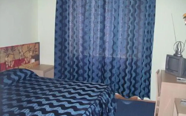 Seven Hotel