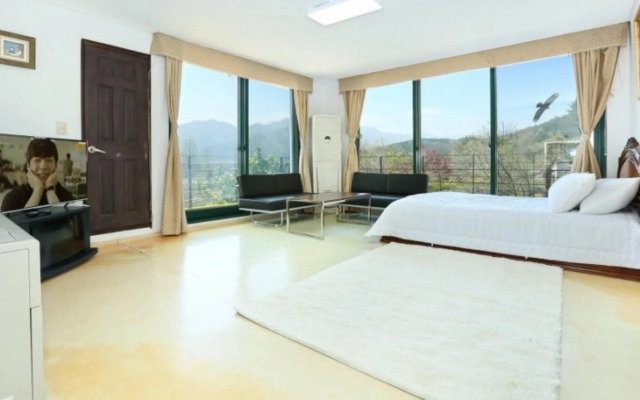 Sokcho Sun Star Moon Pension