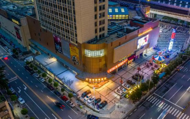 Lanhai Longyue Hotel