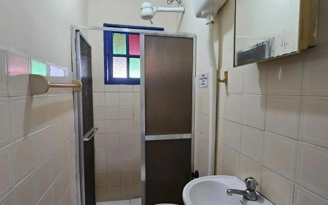 Cabo Frio - Hospedagem Central - Aluguel Economico