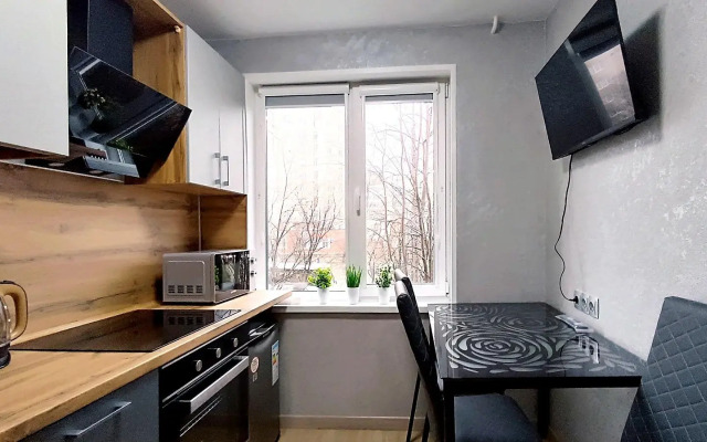 Уютный Север на улице Героев-Рыбачьего 38