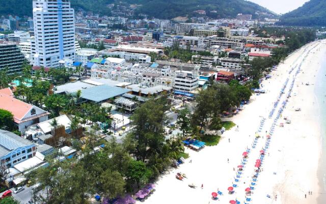 Patong Beach Hotel (SHA Extra Plus)