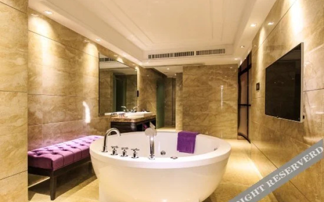 Shuangyuhui River View Hotel