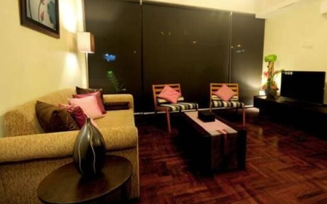 President Boutique Apartment