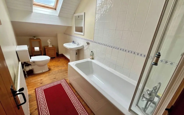 Starshinezzz - Large Farmhouse County Durham