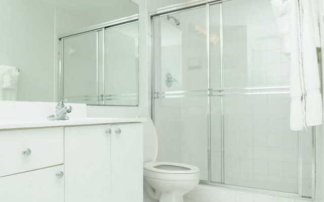 Large 3 Bedroom Apartment in Sunny Isles