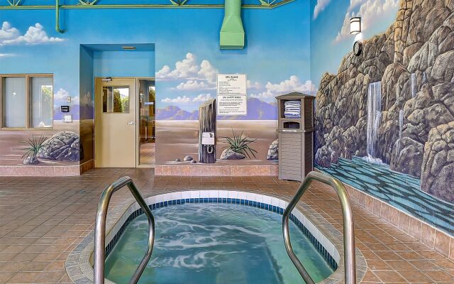 Best Western Plus Osoyoos Hotel & Suites