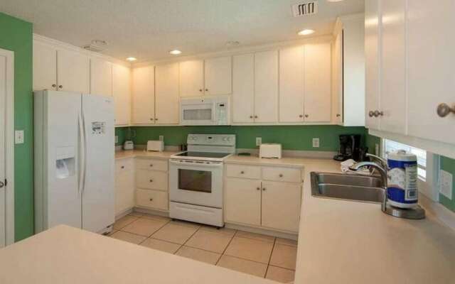 Summer Tide by Meyer Vacation Rentals