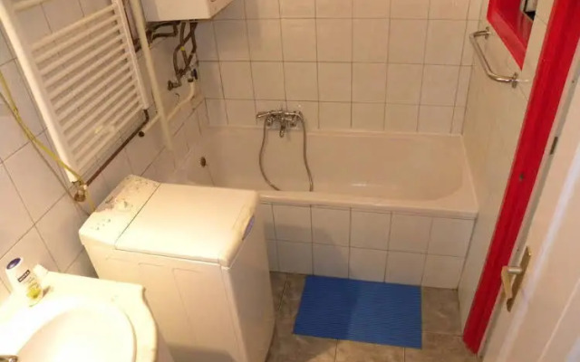 Market Square Apartment