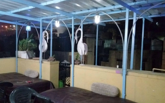 Shyam Palace Guest House