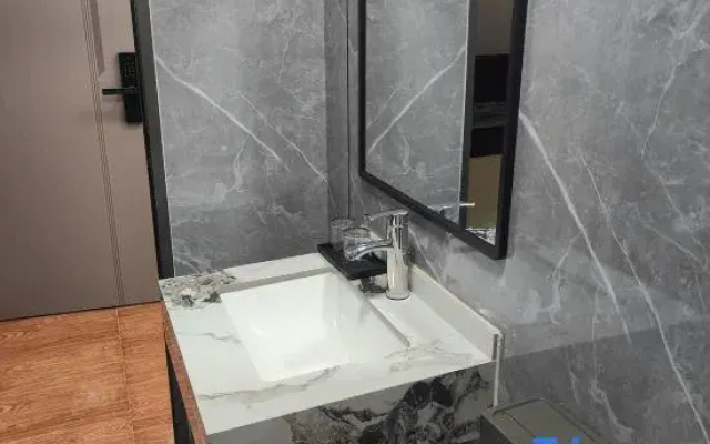 Lushan Menghupan Hotel