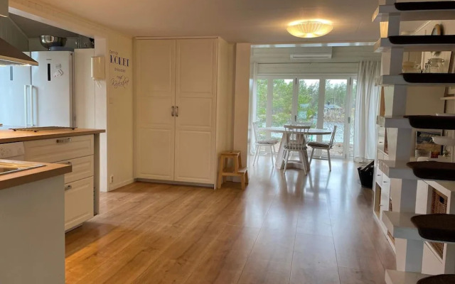 8 Person Holiday Home in Oskarsham-by Traum