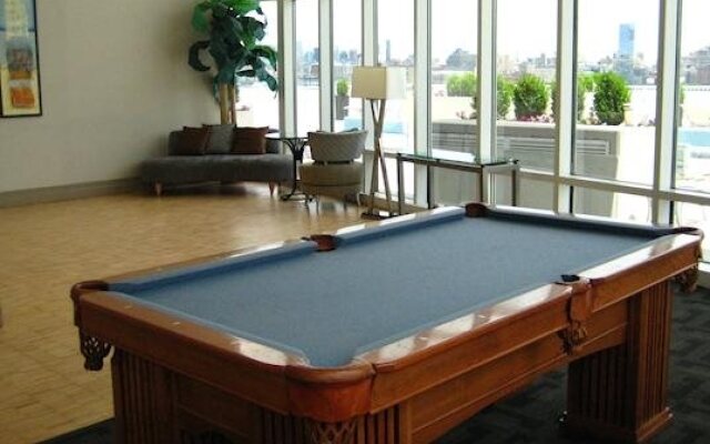 Harbor View Apartments