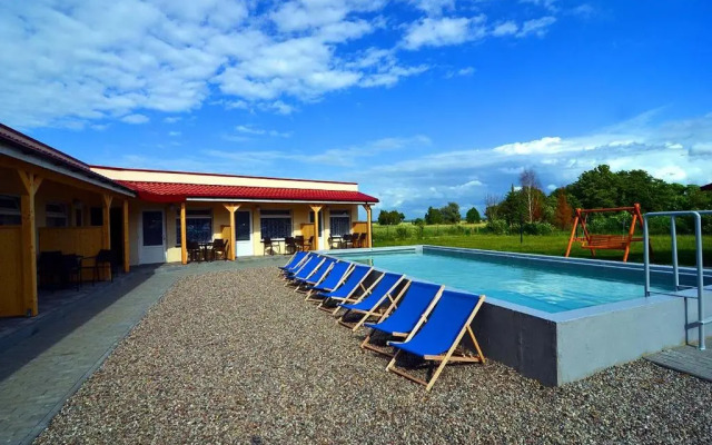 Pokoje i Domki "Zaciszny" - Mielno