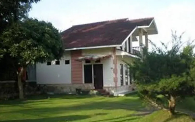 Elroi Villa Semarang