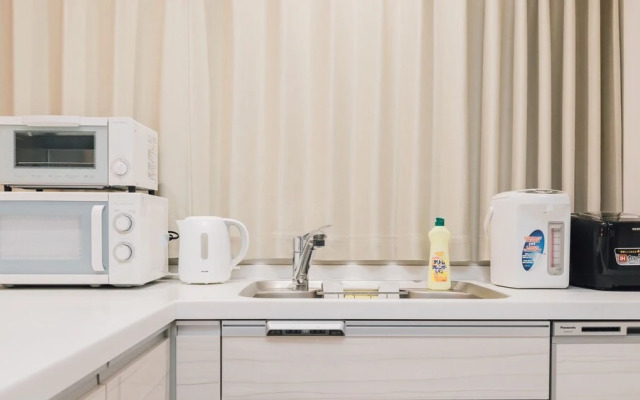 Higobashi AFP Luxury Apartment