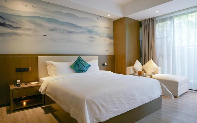 Paco Hotel Tiyuxilu Metro Guangzhou-Free Shuttle Bus during Canton Fair