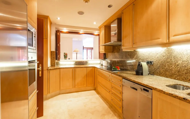 OleHolidays Torre Bermeja frente al mar y jacuzzi