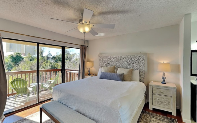 Beachwalk Condominiums #8B