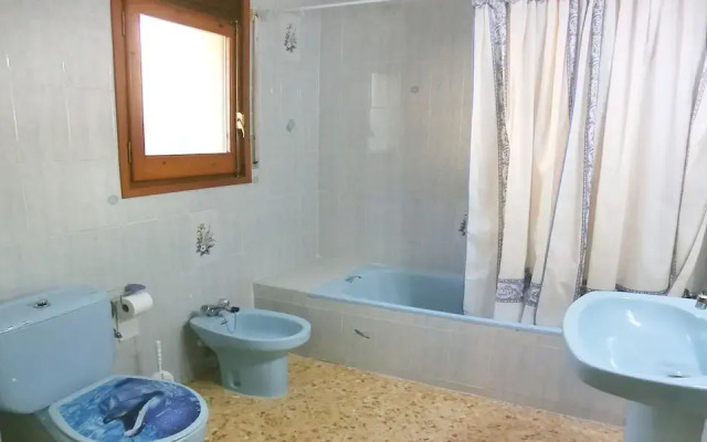 104666 - Villa in Lloret de Mar