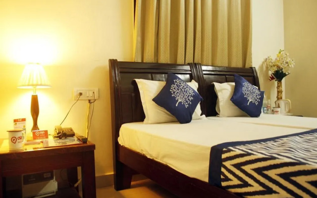 OYO 780 Hotel Nirvana Palace