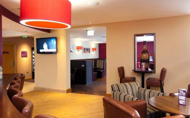 Premier Inn London Heathrow Airport Terminal 5 Hotel