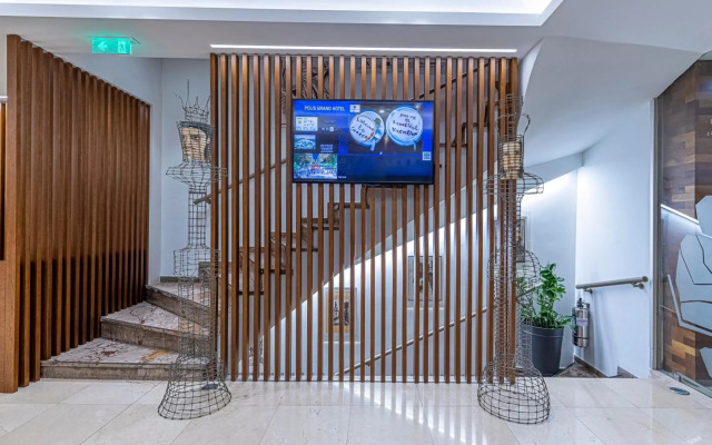 Polis Grand Hotel