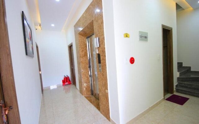 Phuong Vy Luxury Hotel