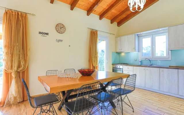 Green Family Villa in Agios Ioannis